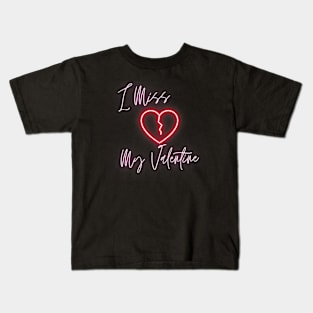 Heartfelt Longing _I Miss My Valentine_ Valentine_s Day Kids T-Shirt